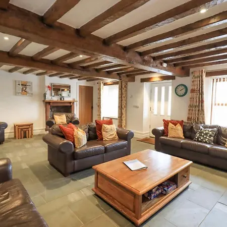 Private Country With Panoramic Views